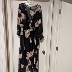 Elegant Black Floral Maxi Dress
